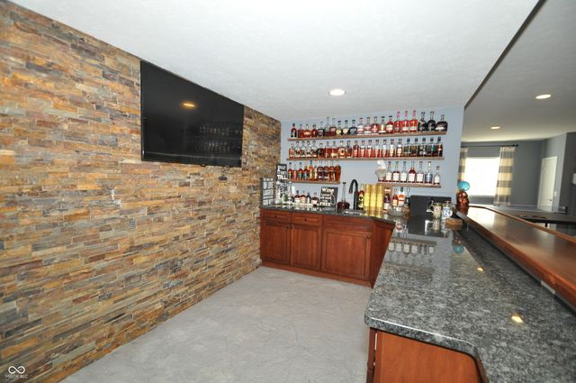 4620 Pebblepointe Pass, Zionsville, IN 46077