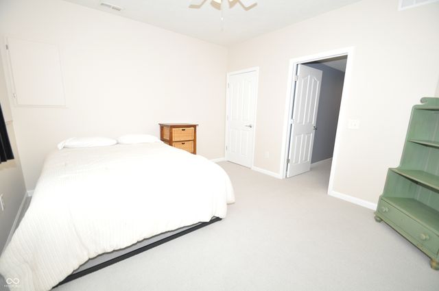 4620 Pebblepointe Pass, Zionsville, IN 46077