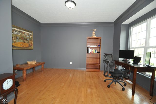 4620 Pebblepointe Pass, Zionsville, IN 46077