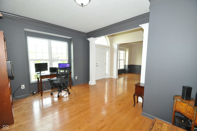 4620 Pebblepointe Pass, Zionsville, IN 46077