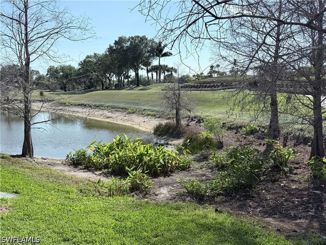 3599 Grand Cypress DR, Naples, FL 34119