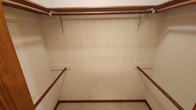 839B Fairdale Rd, Salina, KS 67401