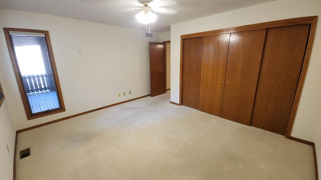 839B Fairdale Rd, Salina, KS 67401