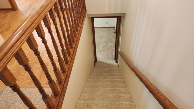 839B Fairdale Rd, Salina, KS 67401