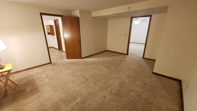 839B Fairdale Rd, Salina, KS 67401