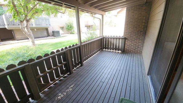 839B Fairdale Rd, Salina, KS 67401