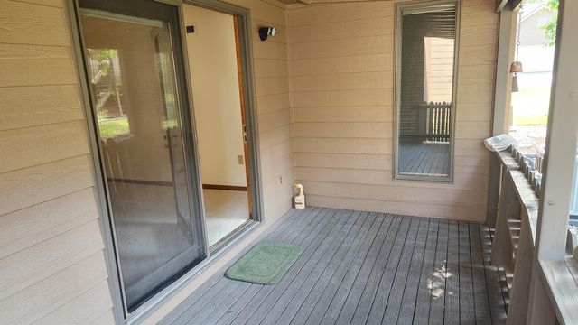 839B Fairdale Rd, Salina, KS 67401