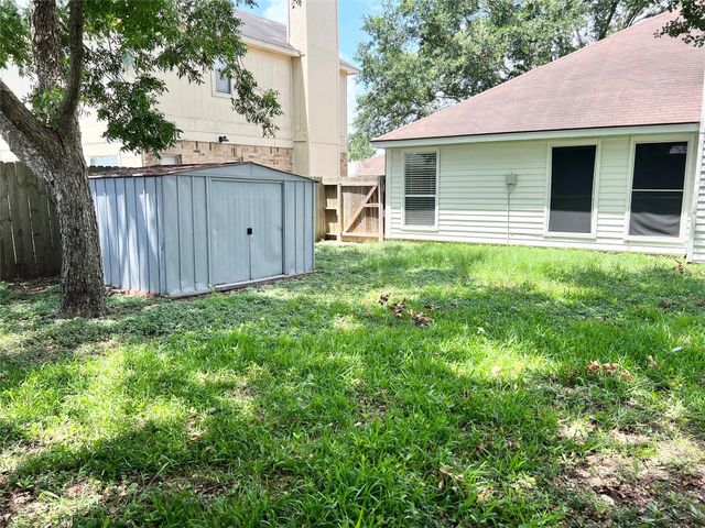 6610 Chantalle Drive, Katy, TX 77449