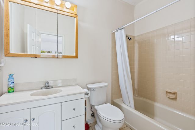 8730 College Road, Olive Branch, MS 38654