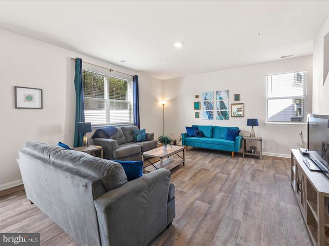 1816 OCEAN SHORE DR, Salisbury, MD 21801