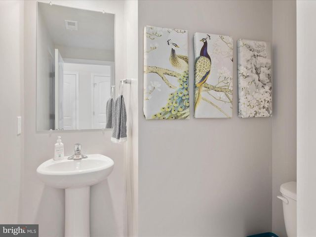 1816 OCEAN SHORE DR, Salisbury, MD 21801