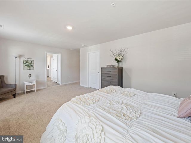 1816 OCEAN SHORE DR, Salisbury, MD 21801