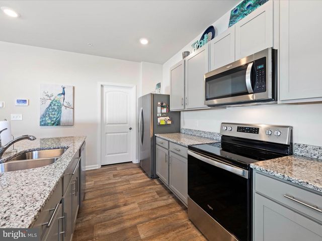 1816 OCEAN SHORE DR, Salisbury, MD 21801