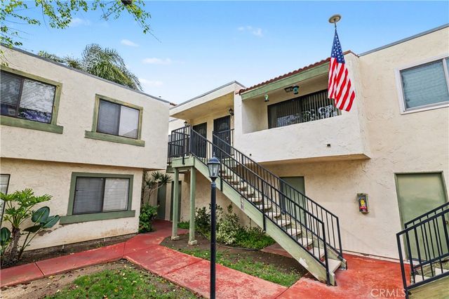 521 N Mollison, El Cajon, CA 92021