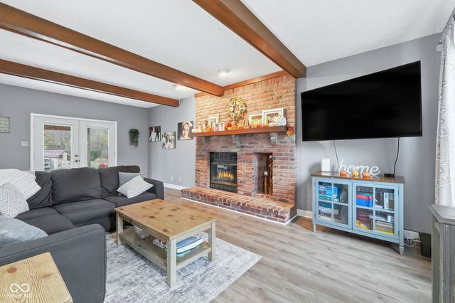 7353 Fairway Circle East Drive, Indianapolis, IN 46236