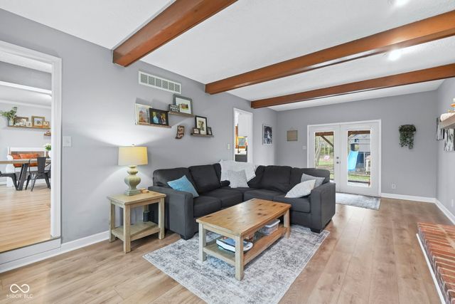 7353 Fairway Circle East Drive, Indianapolis, IN 46236