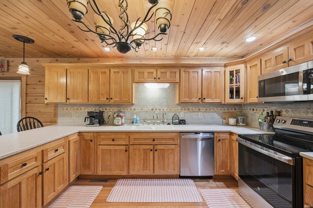 434 W Hauenstein Road, Huntington, IN 46750
