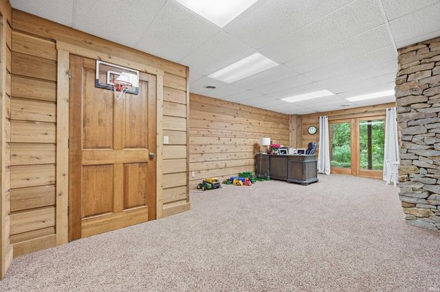 434 W Hauenstein Road, Huntington, IN 46750