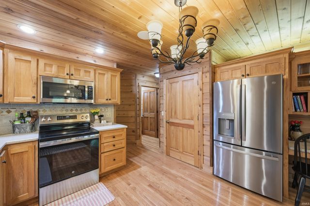434 W Hauenstein Road, Huntington, IN 46750