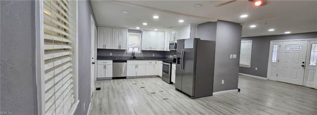 832 22nd ST, Newport News, VA 23607