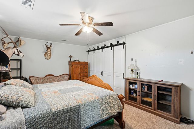 6109 Alvis Circle SW, Albuquerque, NM 87105