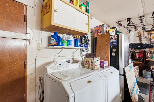 6109 Alvis Circle SW, Albuquerque, NM 87105