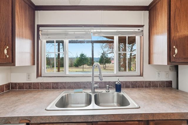 15 Aurora Lane, Vilonia, AR 72173