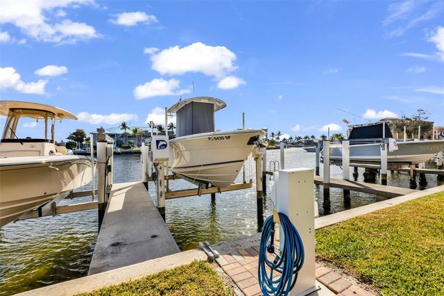 3308 PURPLE MARTIN DRIVE 122, Punta Gorda, FL 33950