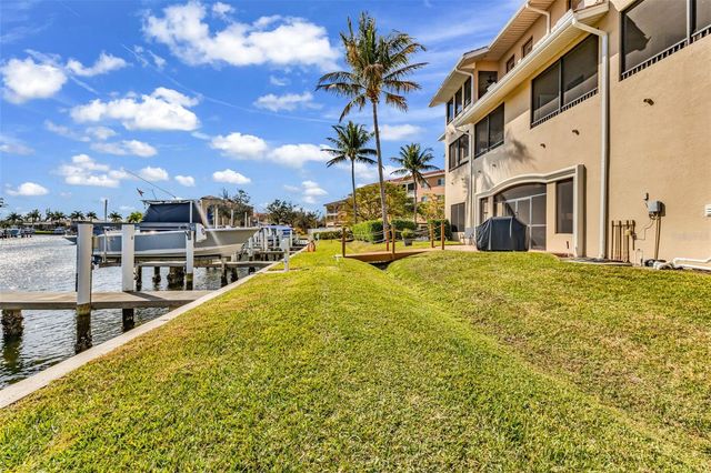 3308 PURPLE MARTIN DRIVE 122, Punta Gorda, FL 33950