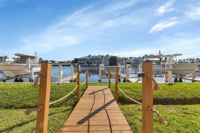 3308 PURPLE MARTIN DRIVE 122, Punta Gorda, FL 33950