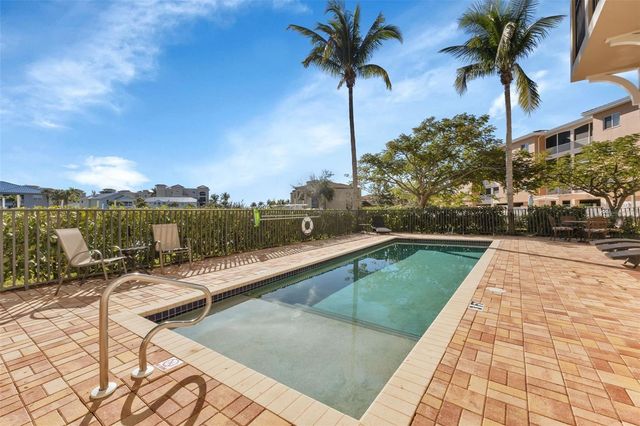 3308 PURPLE MARTIN DRIVE 122, Punta Gorda, FL 33950