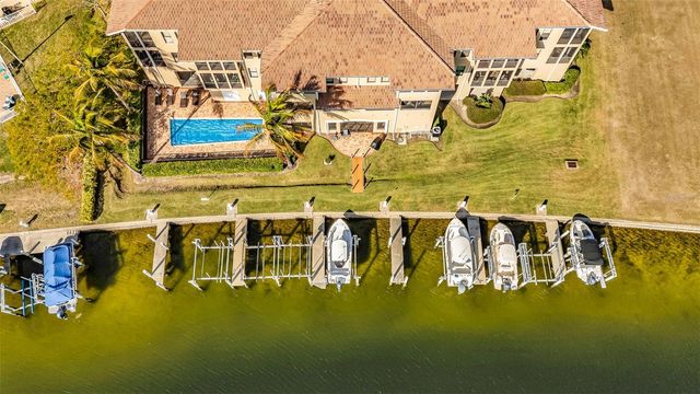 3308 PURPLE MARTIN DRIVE 122, Punta Gorda, FL 33950