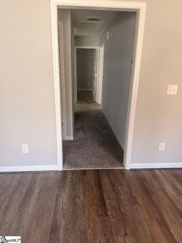 19 Sidney Wilson Court, Simpsonville, SC 29681