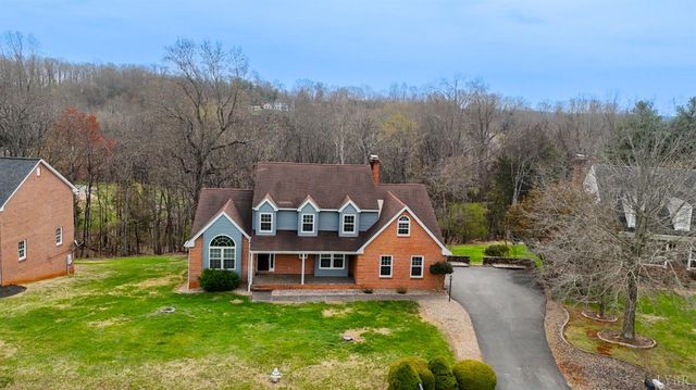106 Eastwind Drive, Forest, VA 24551