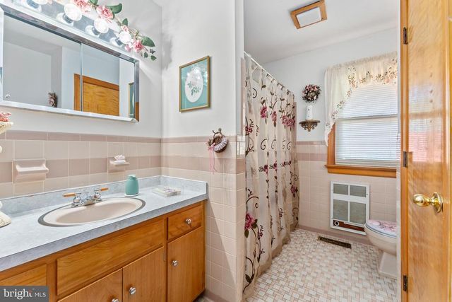 7105 PULLEN DR, Fredericksburg, VA 22407