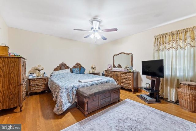 7105 PULLEN DR, Fredericksburg, VA 22407