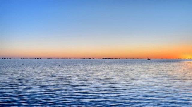 7322 WESTMORELAND DRIVE, Sarasota, FL 34243