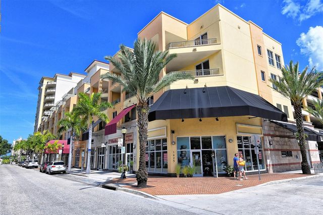 7322 WESTMORELAND DRIVE, Sarasota, FL 34243