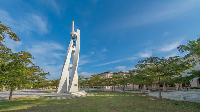 7322 WESTMORELAND DRIVE, Sarasota, FL 34243