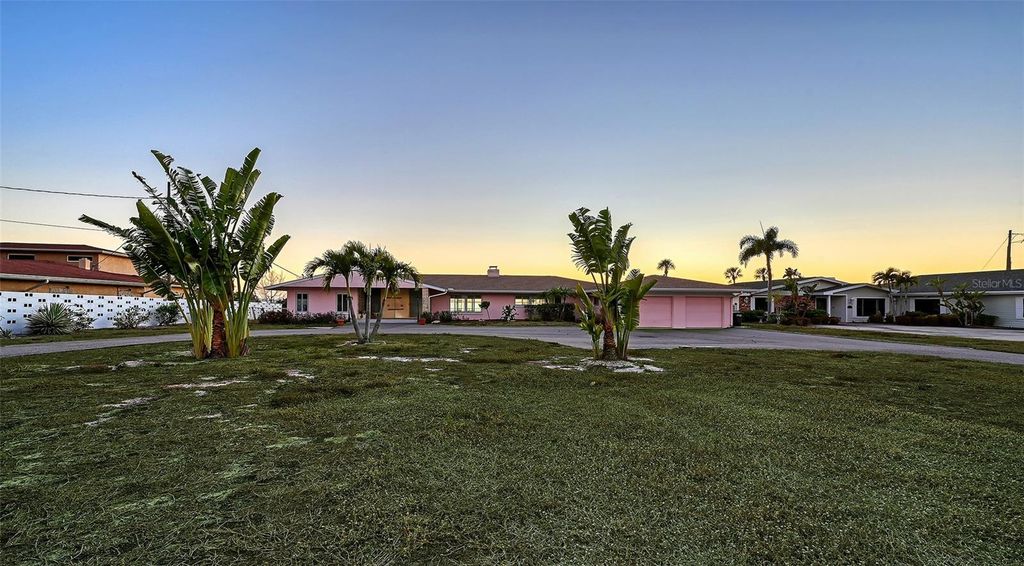 7322 WESTMORELAND DRIVE, SARASOTA, FL 34243 — photo 3