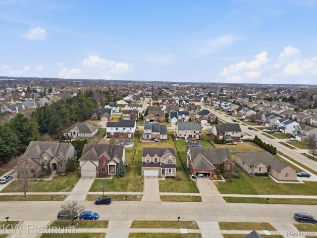 29384 Jennifer, New Baltimore, MI 48051