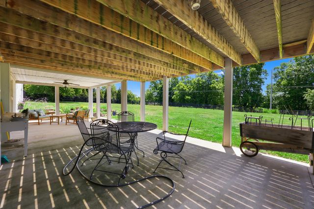 205 Revere Way, Versailles, KY 40383