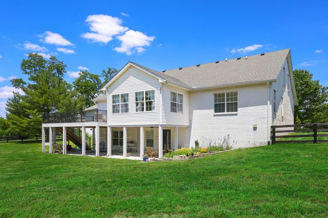 205 Revere Way, Versailles, KY 40383