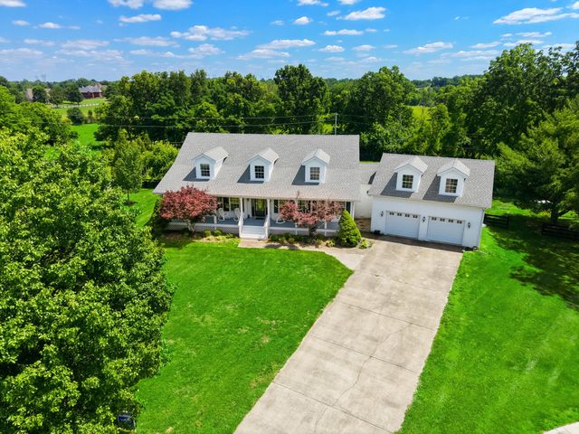 205 Revere Way, Versailles, KY 40383