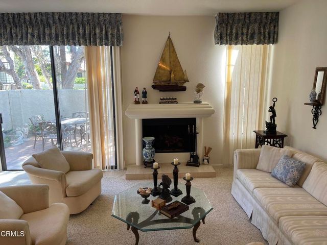 2240 Cannes Square, Oxnard, CA 93035