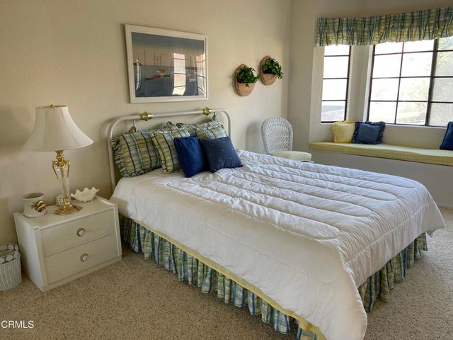 2240 Cannes Square, Oxnard, CA 93035