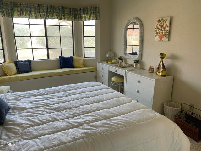 2240 Cannes Square, Oxnard, CA 93035