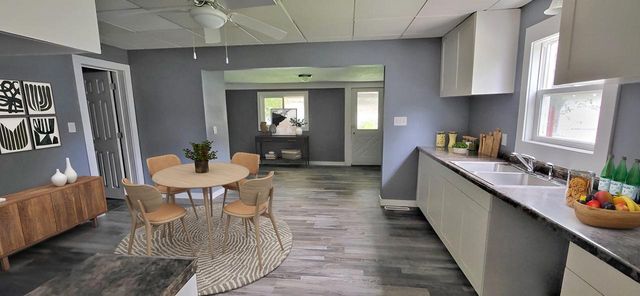 407 W oak Street, Sparta, WI 54656