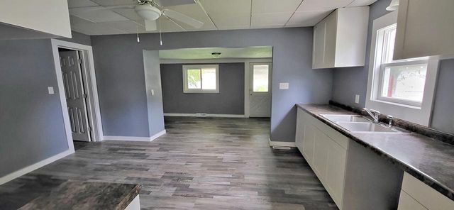 407 W oak Street, Sparta, WI 54656