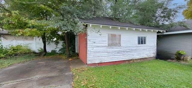 407 W oak Street, Sparta, WI 54656